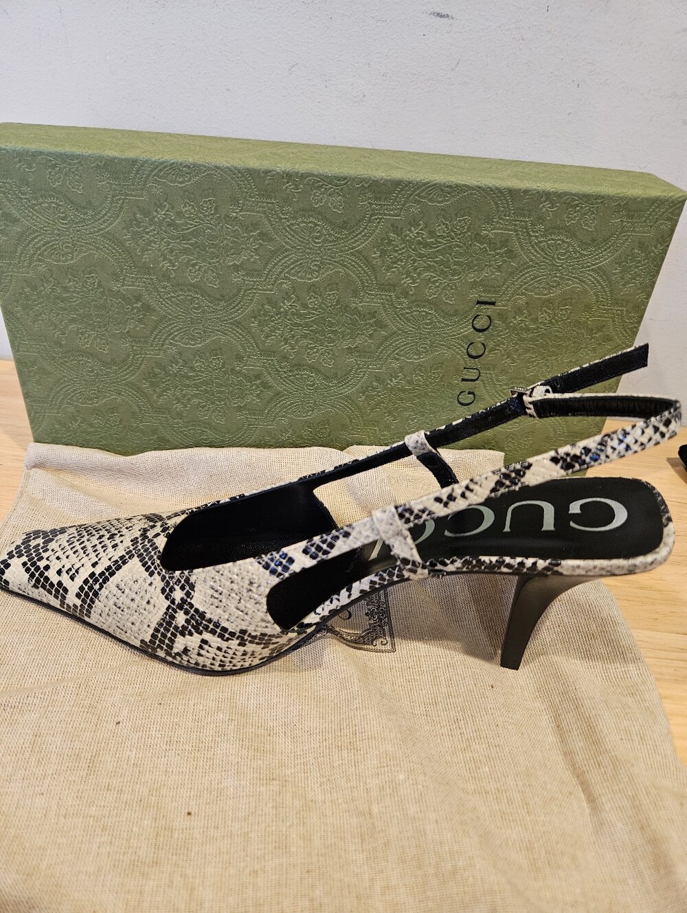Gucci python snake print slingback shoes size 39.5 - Picture 3 of 9